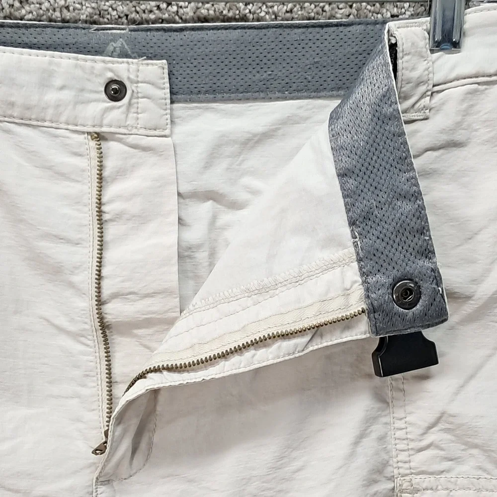 Croft & Barrow Mens Cargo Shorts Off White Nylon Belted Size 44 Hiking 8092